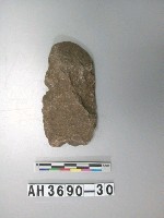 藏品(小型舌刃打製石斧)的圖片